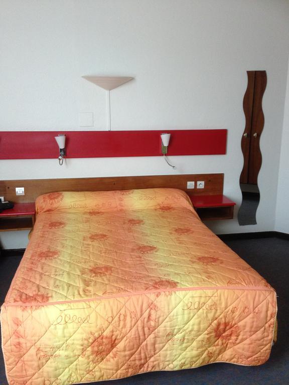 Hotel Union Sarreguemines Kültér fotó