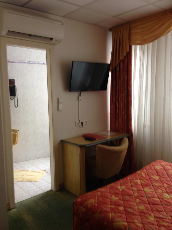 Hotel Union Sarreguemines Kültér fotó